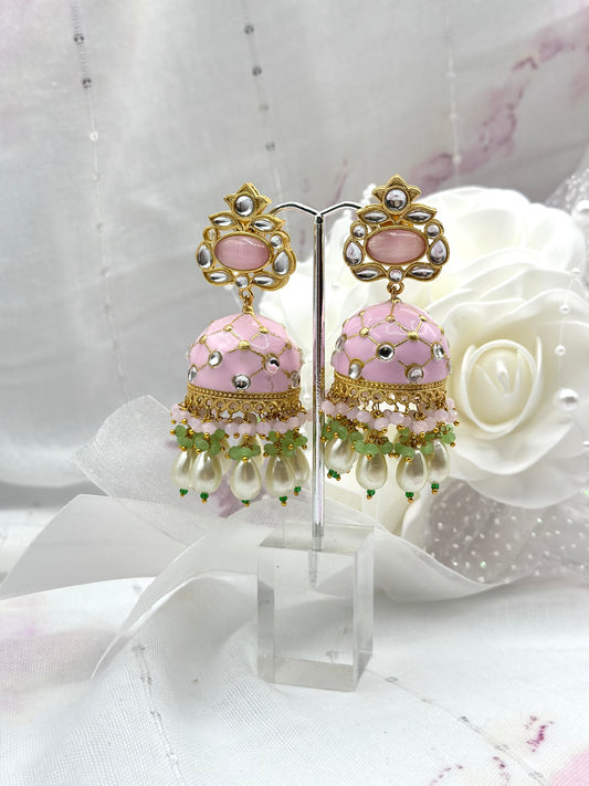 Jhumka in Pink