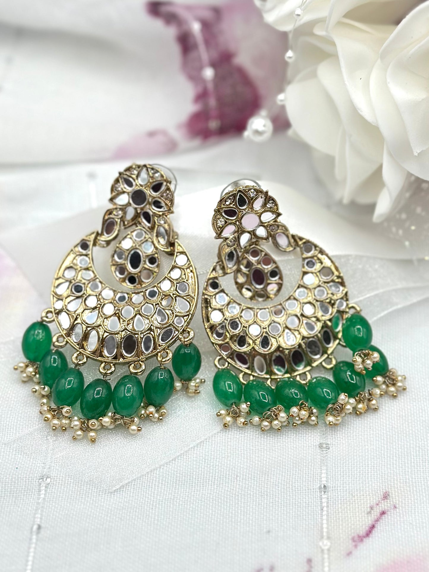 Mirror in green