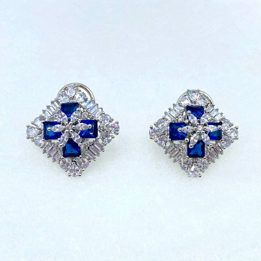 Elsa Studs