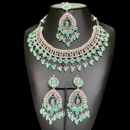 Twirl in Silver & Mint