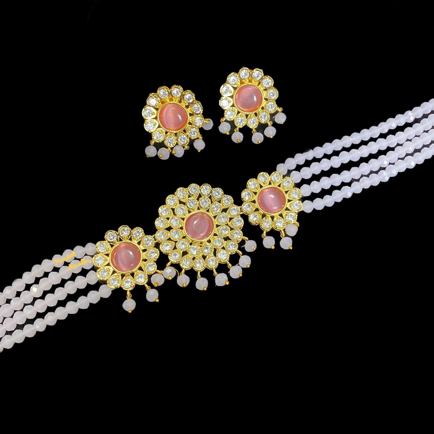 Aryaa choker set