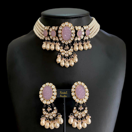 Scarlett Choker in Pink