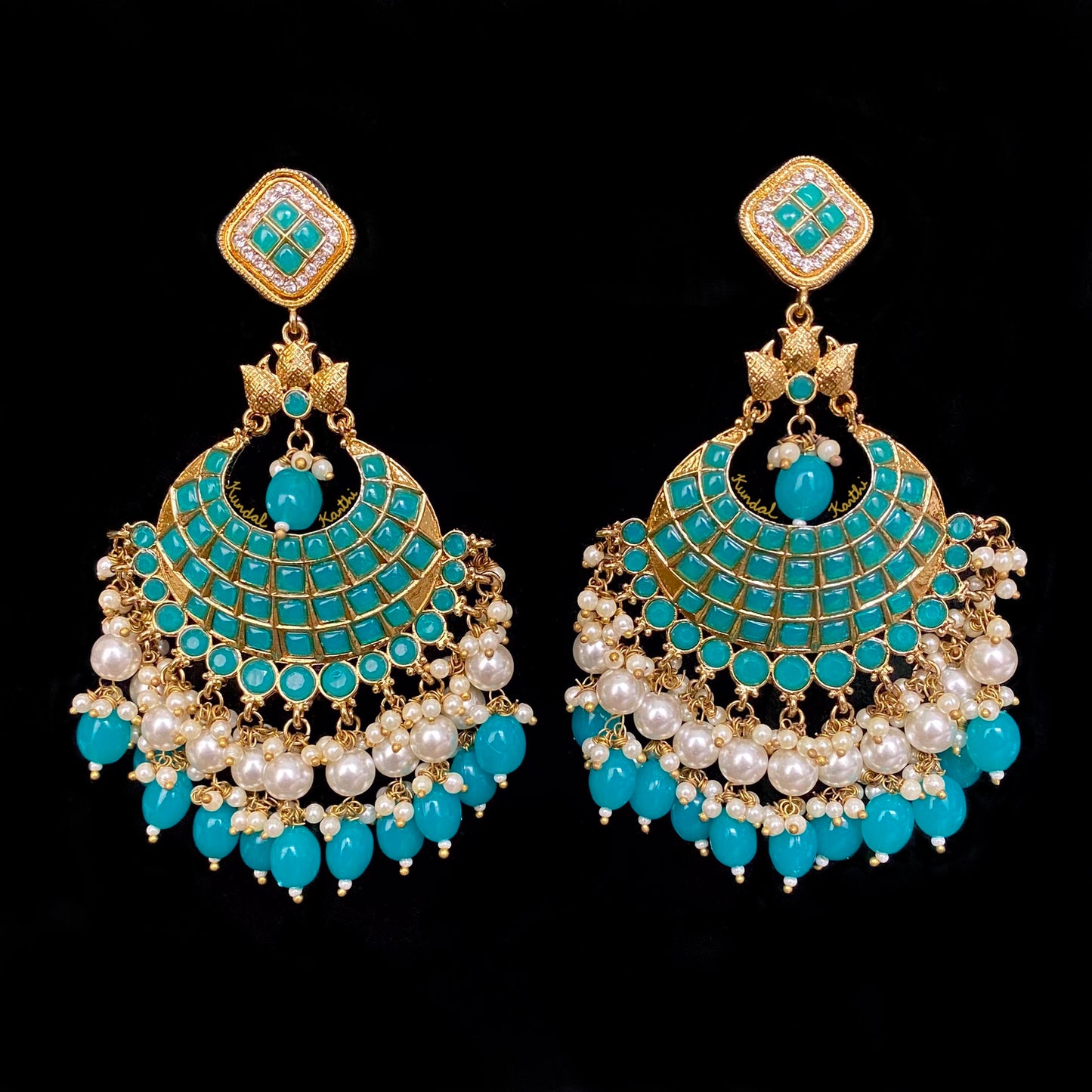 Arya Earrings