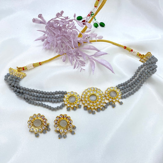 Aryaa choker set