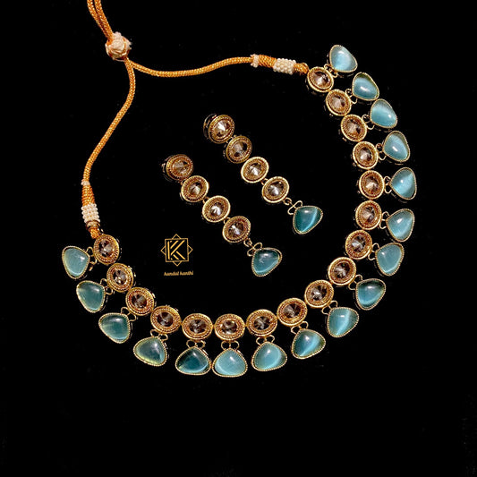 Naiza Necklace Set