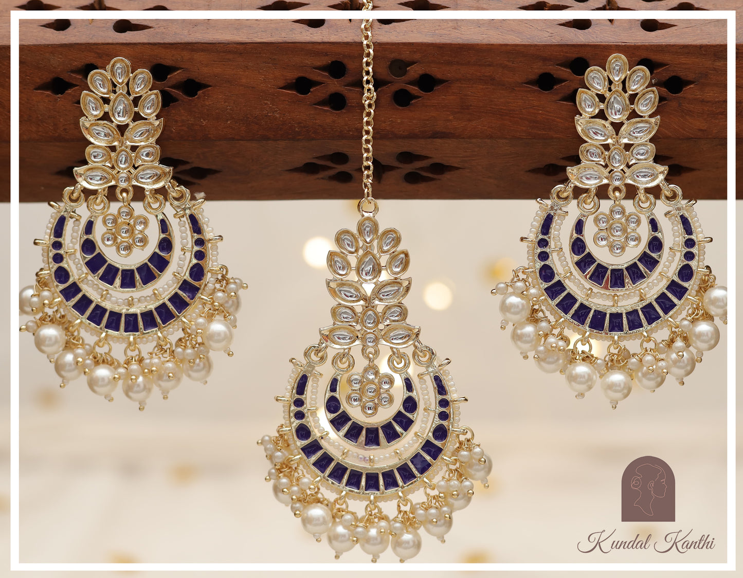 Cluster of Love in Navy Blue