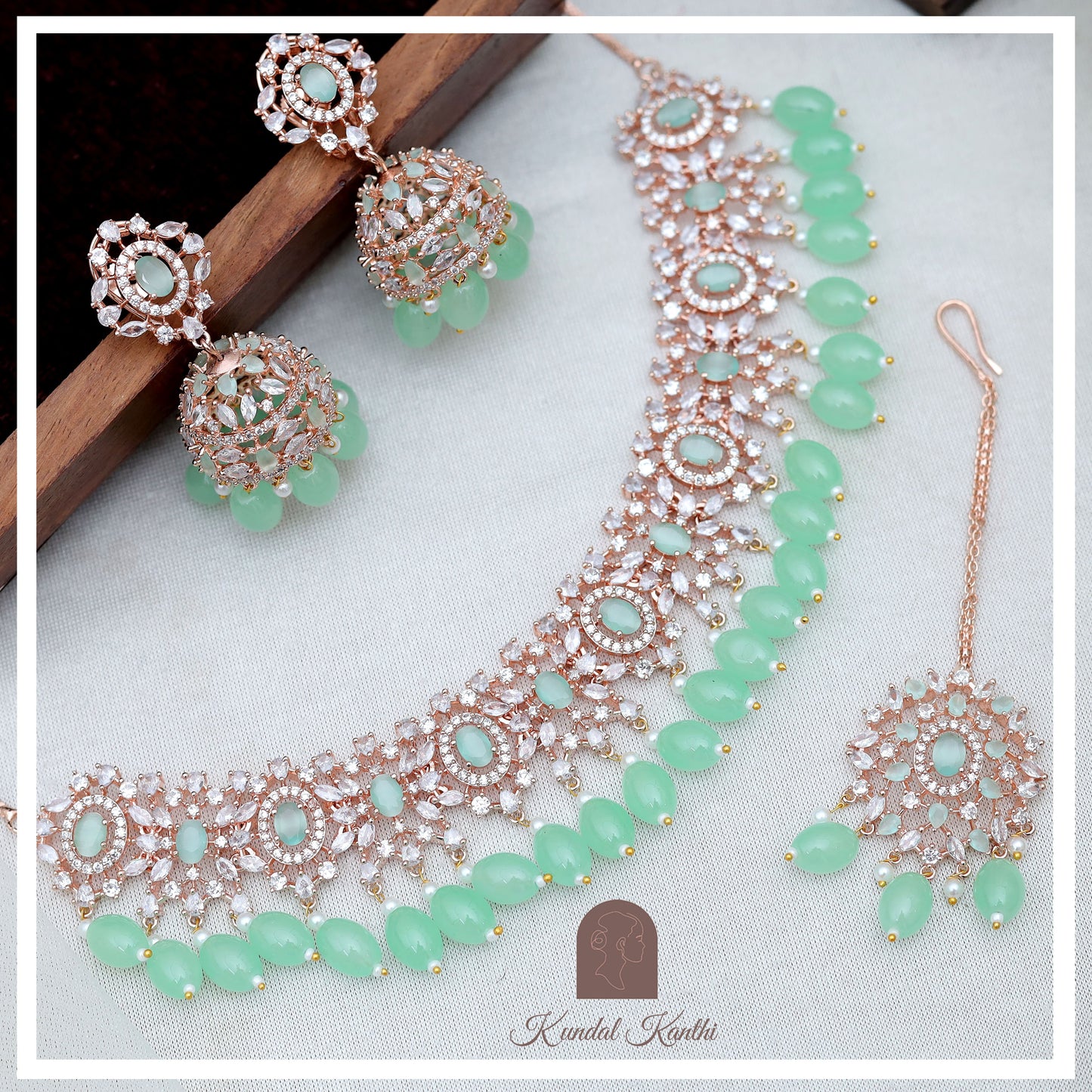 Delightful in Mint