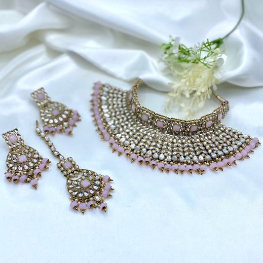 Dreamy in Antique Gold and Pink