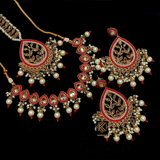 Zoya Necklace set