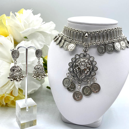 Antique & Oxidized