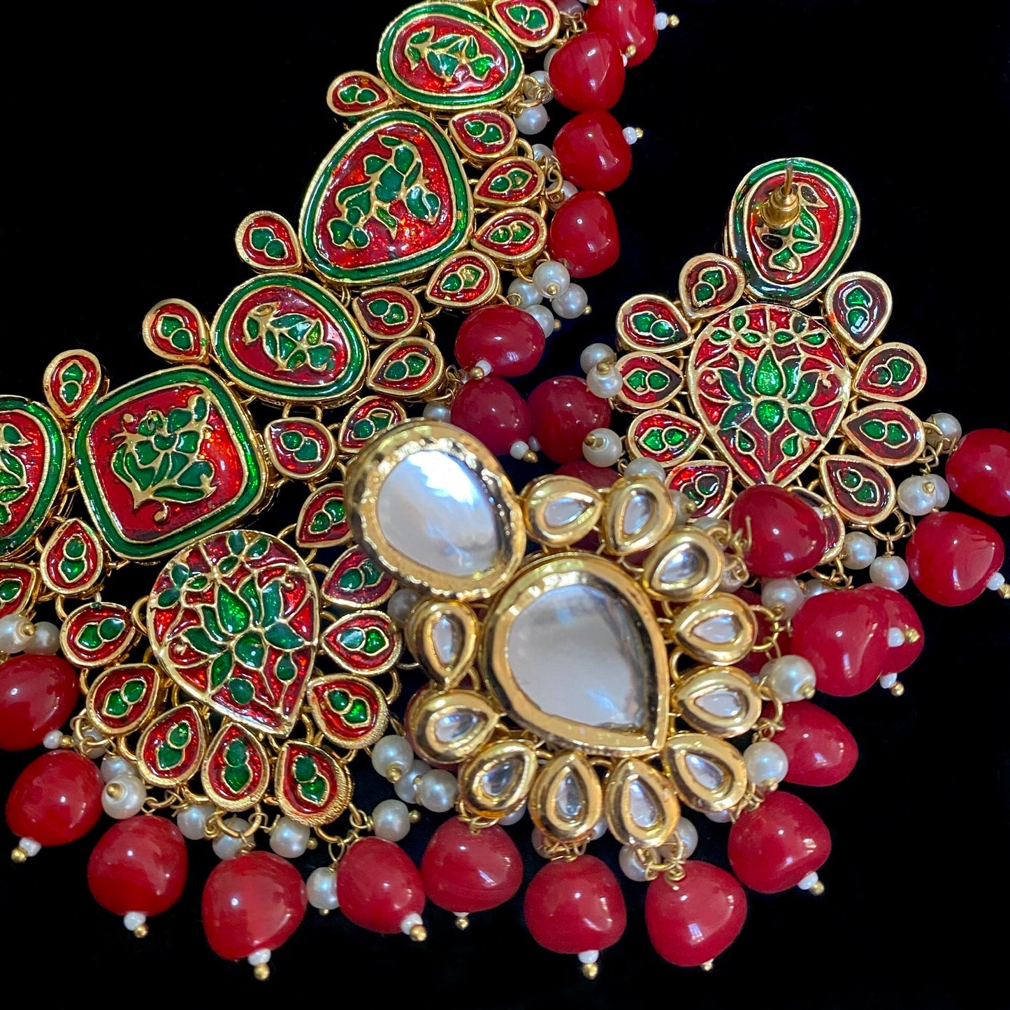 Kashi Necklace Set