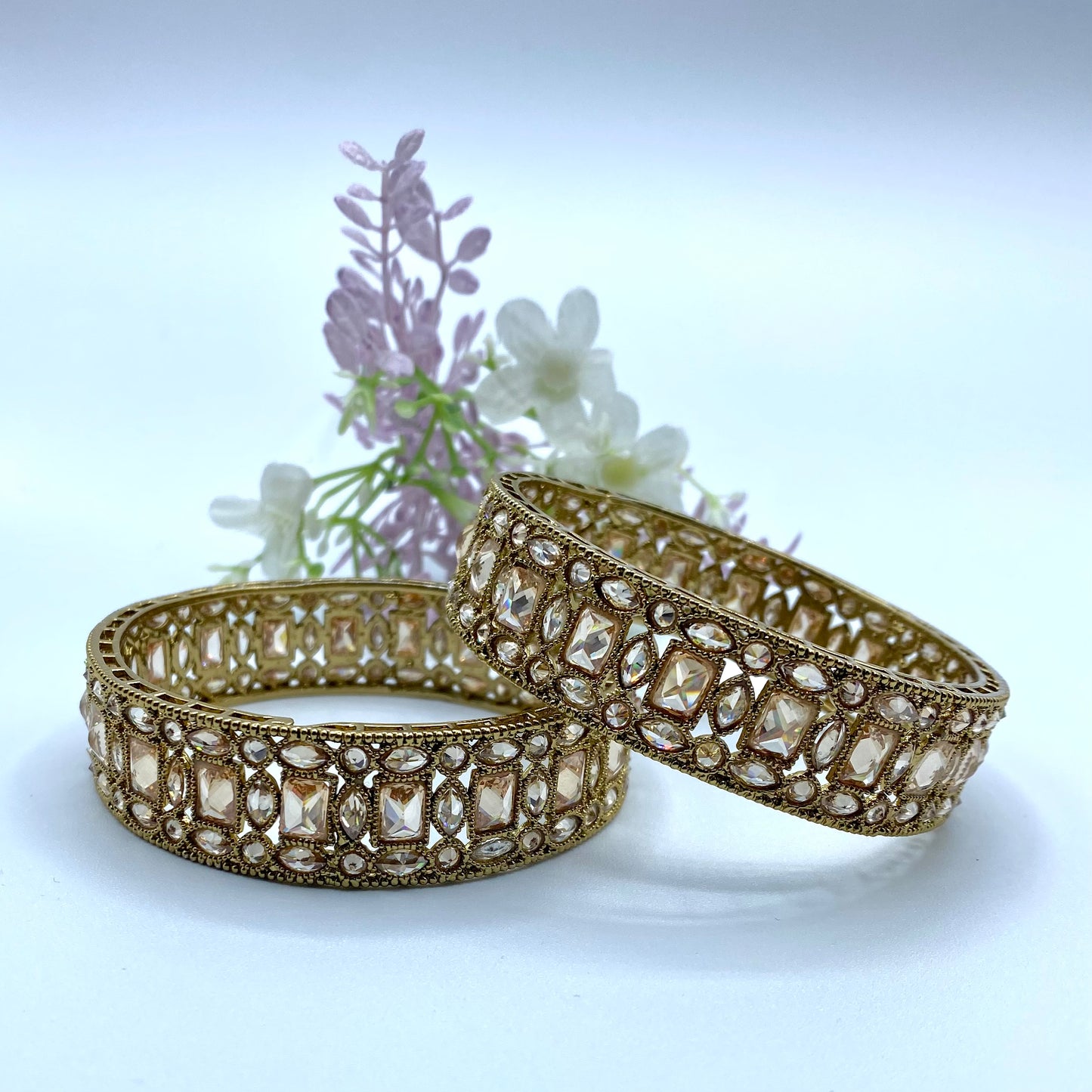 Elegance in Gold