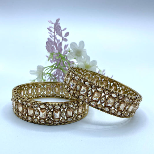 Elegance in Gold