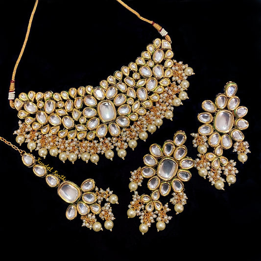 Gulnaz Choker