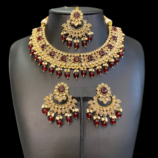 Hena gold and red