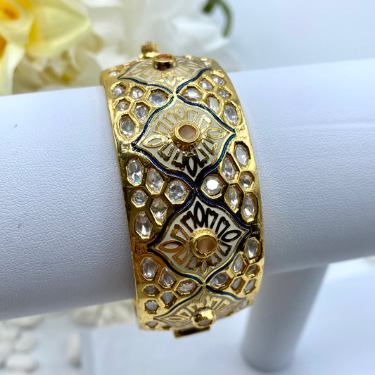 Krisha Bangle