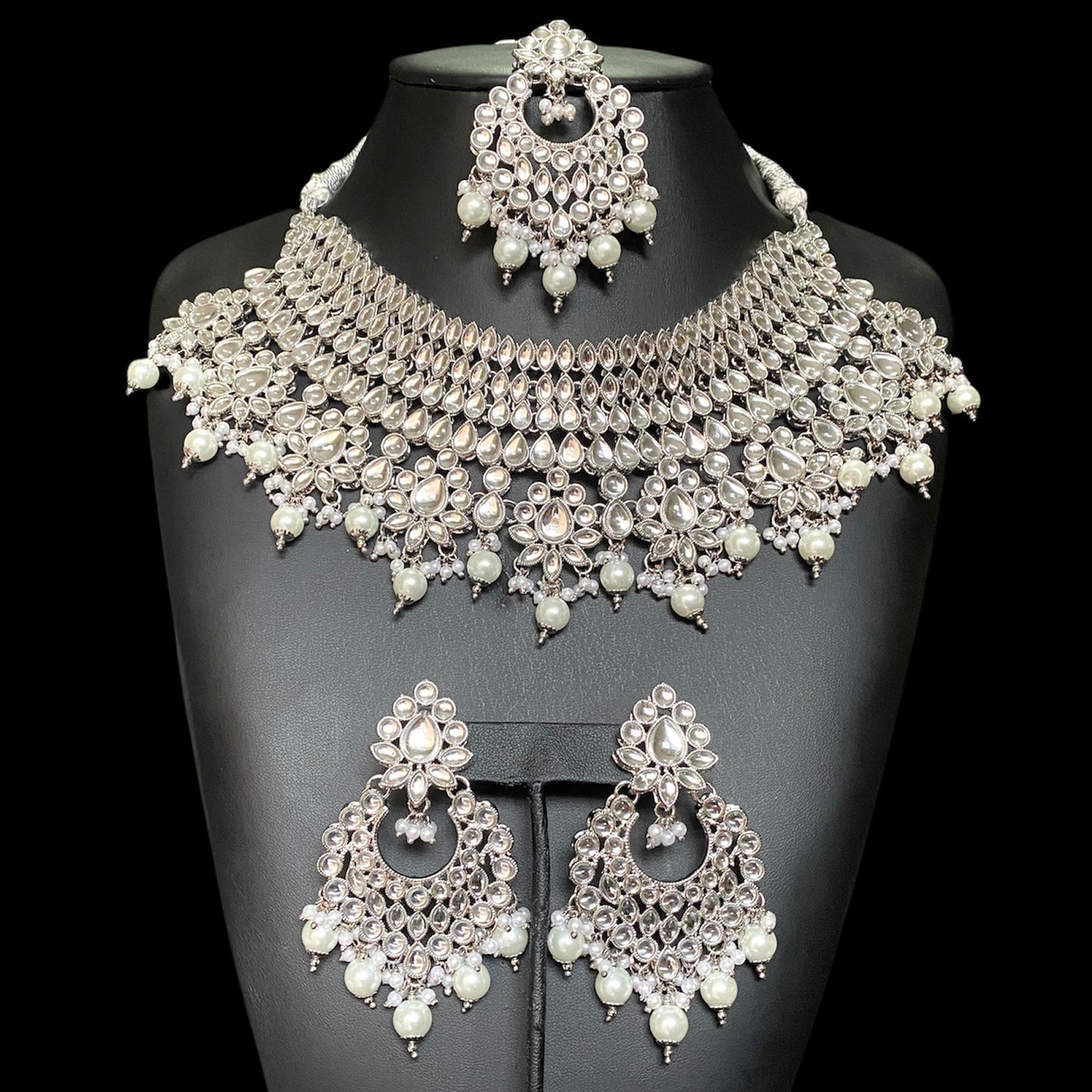 Flourish in Silver