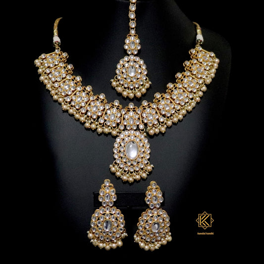 Kyra Necklace Set