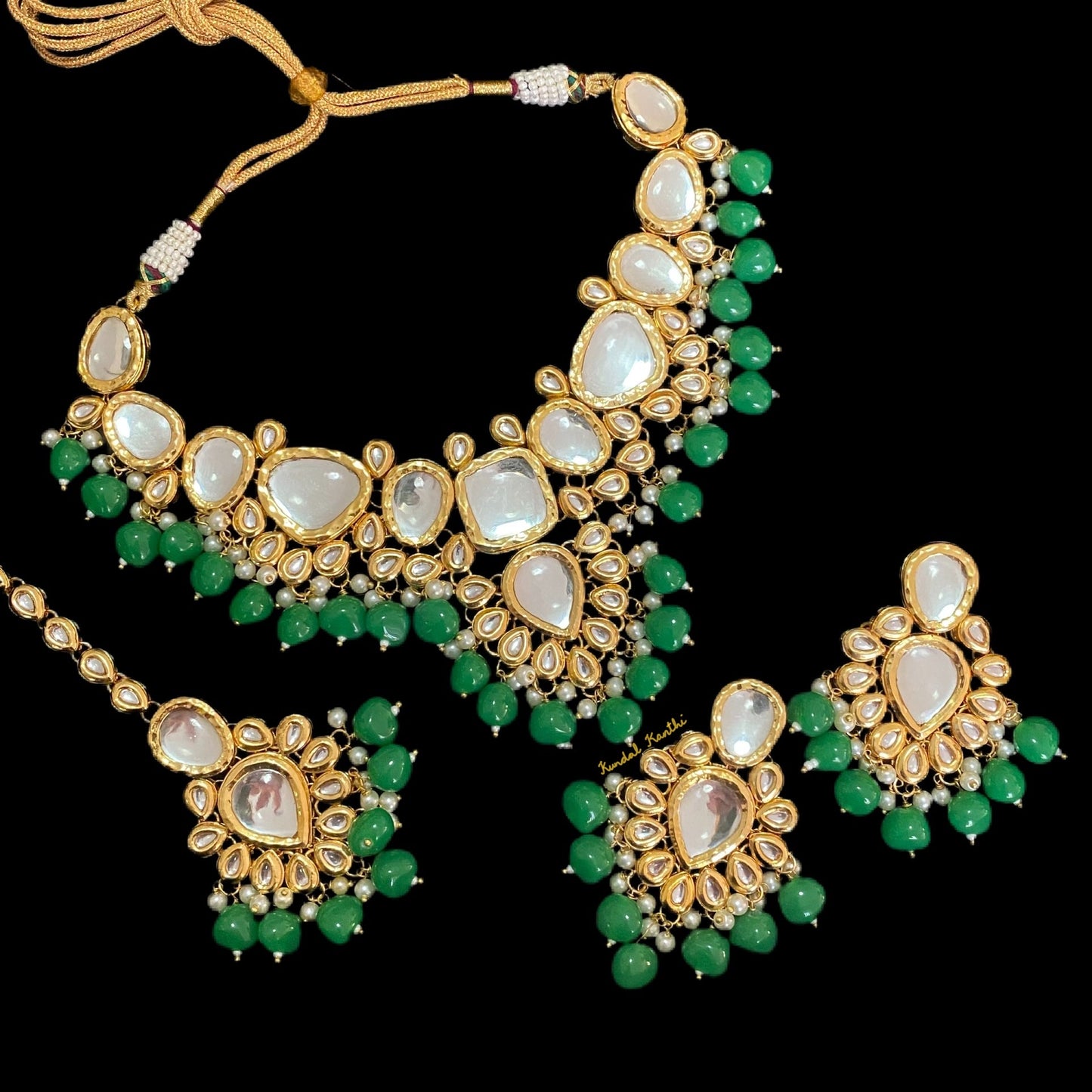 Kashi Necklace Set
