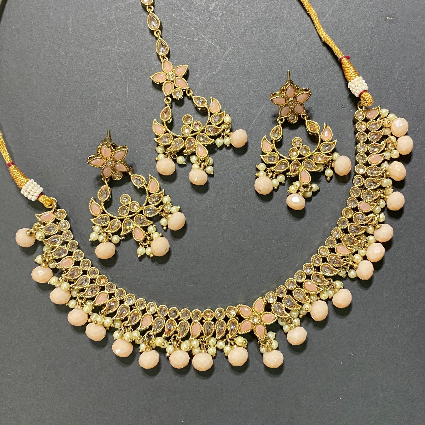 Slender in Gold